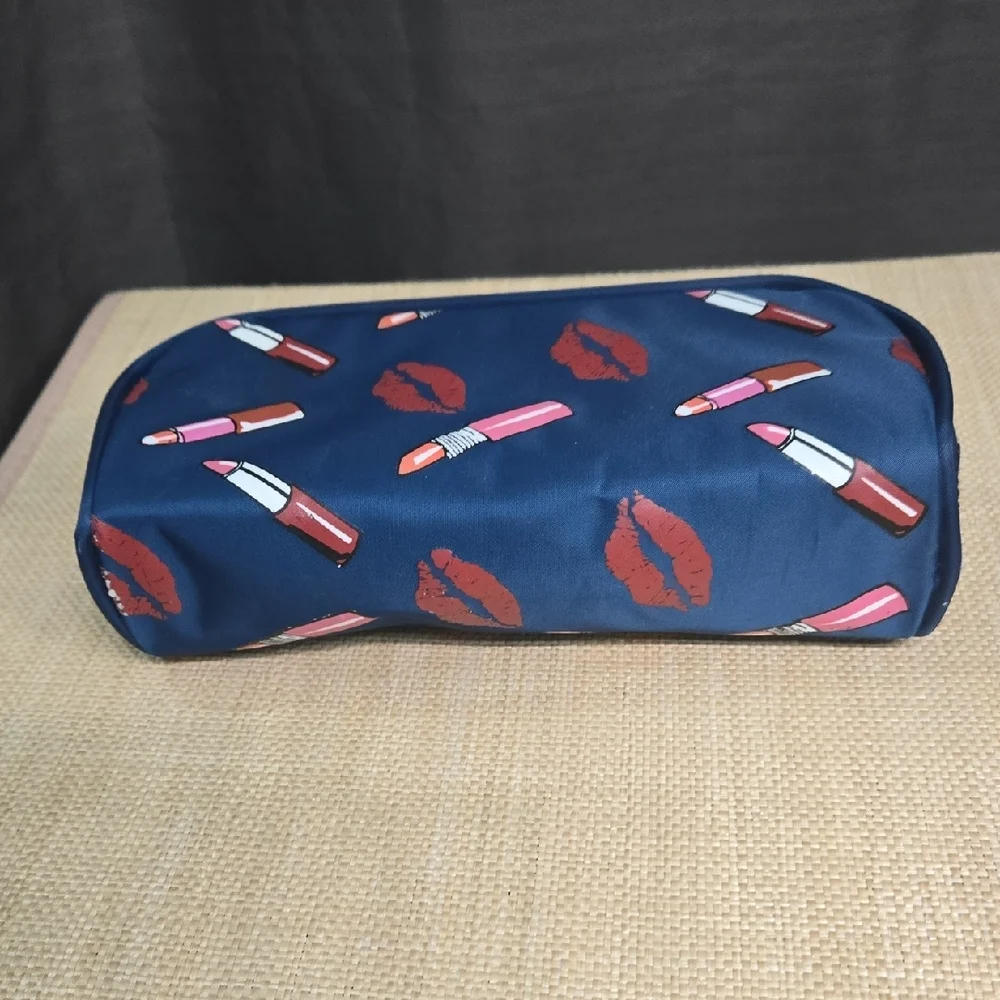 Cosmetic Bag with Lipstick Print